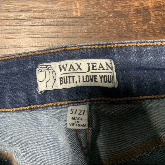 Wax Jeans Sustainable Denim Distressed Rips Woman’s Size 5/27 - Picture 4 of 5